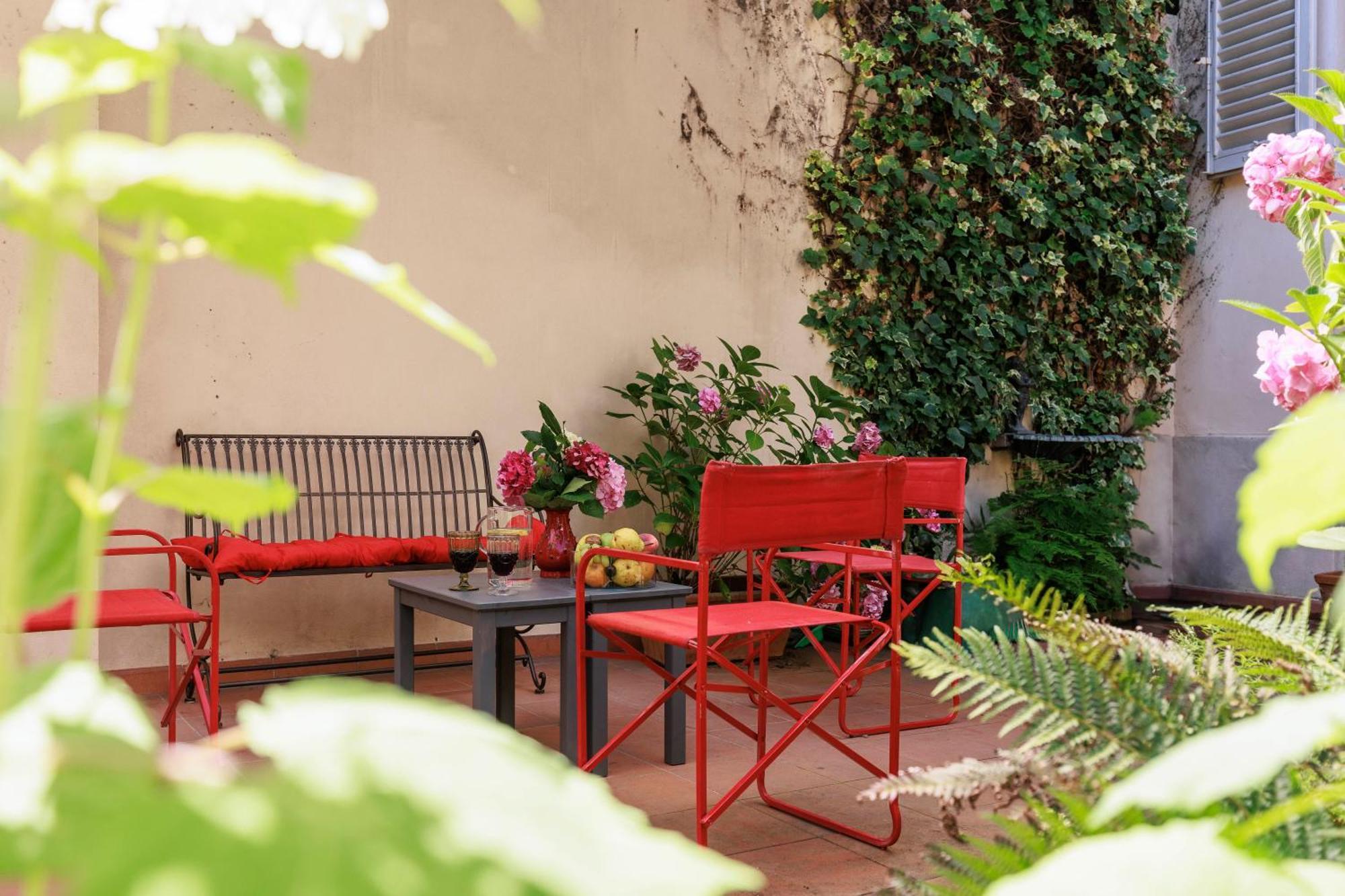 Florence Huge Apartment With Private Garden Exterior photo